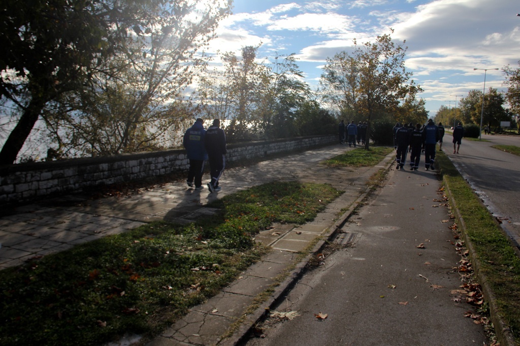 ΑΕΛ Καλλονής: Πρωινός περίπατος στη λίμνη (photos)