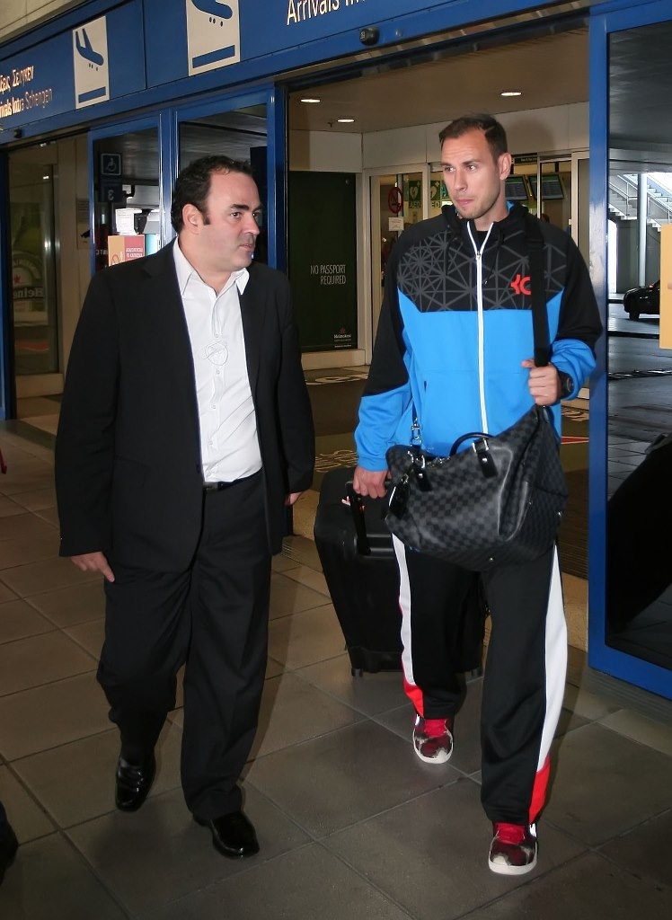 ΑΕΚ: Έφτασε ο Ίνγκλις (photos)