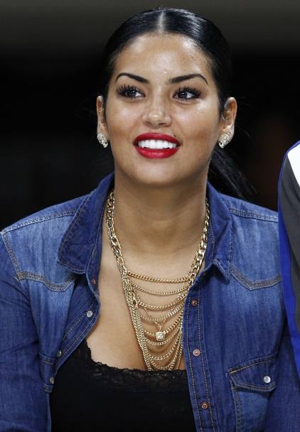 Ίντερ: Ντύθηκε… πρόχειρα και έβαλε το κραγιόν της η Ναμπίλα (photos)