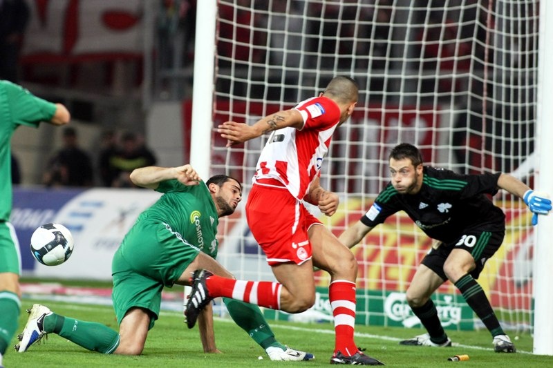 Ολυμπιακός - Παναθηναϊκός: Αιώνιο… κολάζ (photos)