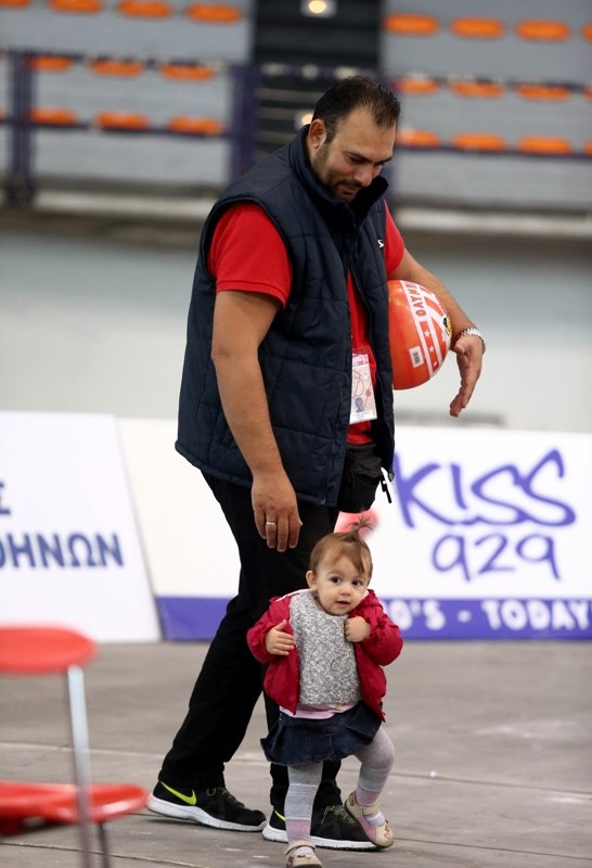 Ολυμπιακός: Πλημμύρισε παιδιά το ΣΕΦ (photos)