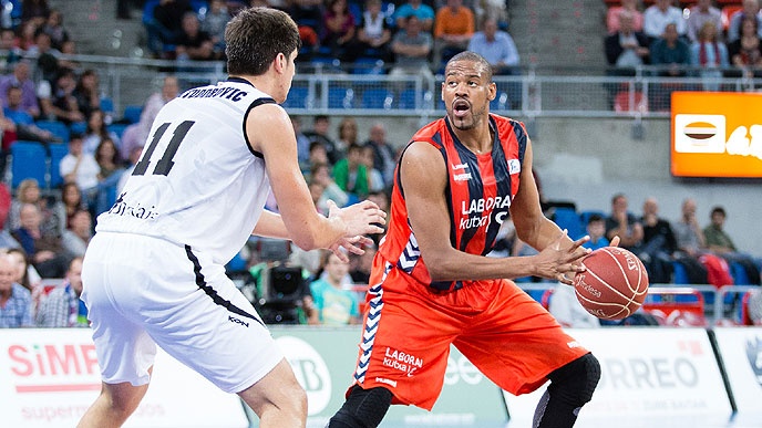 Λαμποράλ Κούτσα: Με Ολυμπιακό δεν τα έκανε αυτά! (photos+videos)