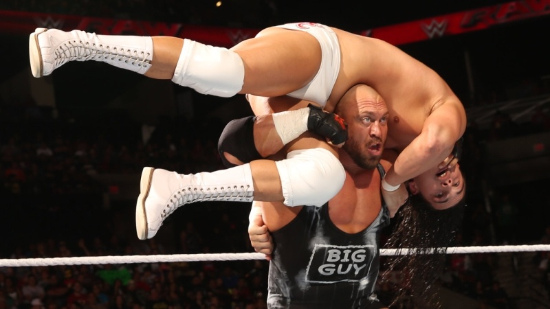 Raw: Αναλαμβάνει τη διάλυση των Authority o Cena (photos+videos)