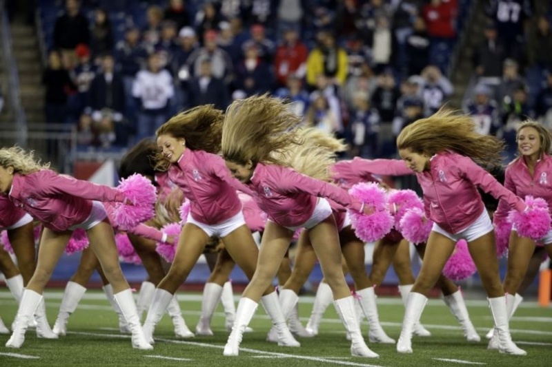 NFL: Ξεκίνησαν οι απόκριες για τις Cheerleaders (photos)