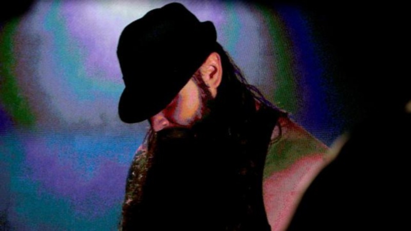 Raw: Αναλαμβάνει τη διάλυση των Authority o Cena (photos+videos)