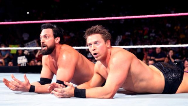 Raw: Αναλαμβάνει τη διάλυση των Authority o Cena (photos+videos)