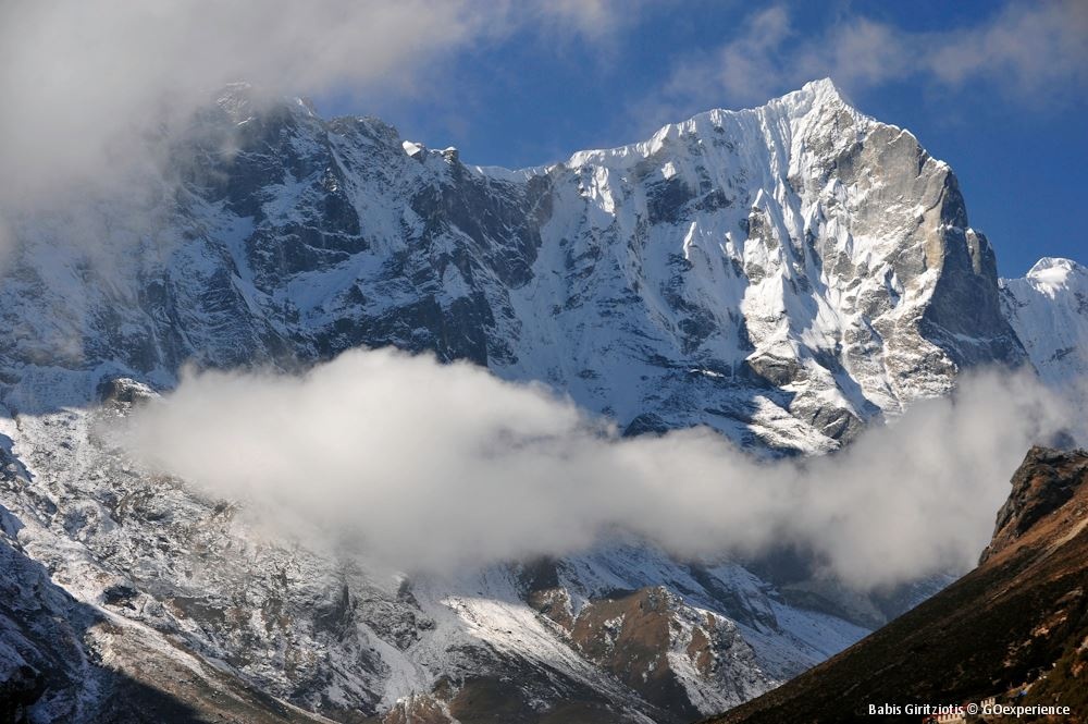 «Solukhumbu Τrail»: Στο Νεπάλ οι Ματθαίου και Μαυρίκιος (photos)