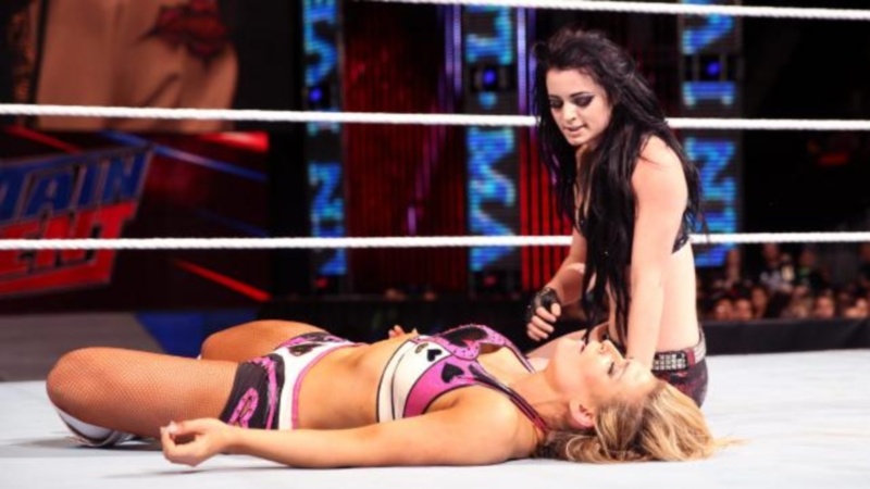 Main Event: Παρέμβαση και νίκη για τους Usos (photos+videos)