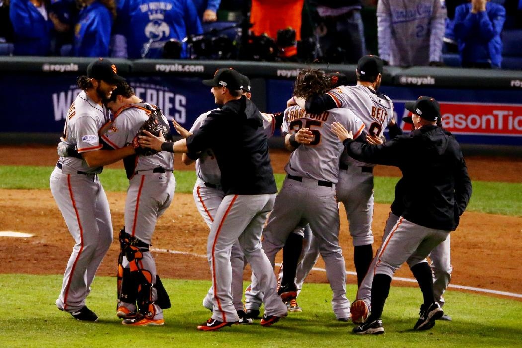 MLB: Άρχοντας Bumgarner, δυναστεία για Τζάιαντς (photos+videos)
