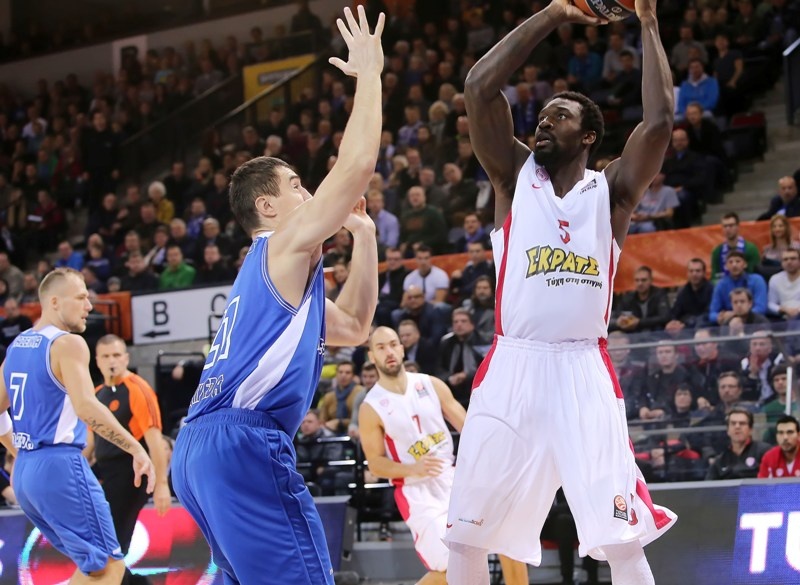 Ευρωλίγκα: Νεπτούνας - Ολυμπιακός 81-85 παρ. (photos)