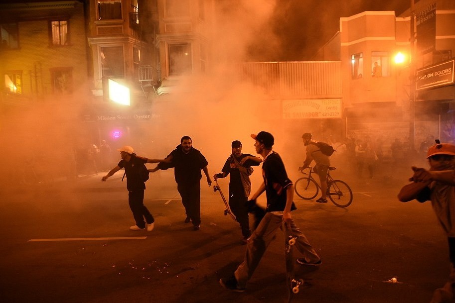 Πυροβολισμοί και μαχαιρώματα σε πανηγυρισμούς του … μπέιζμπολ (video+photos)