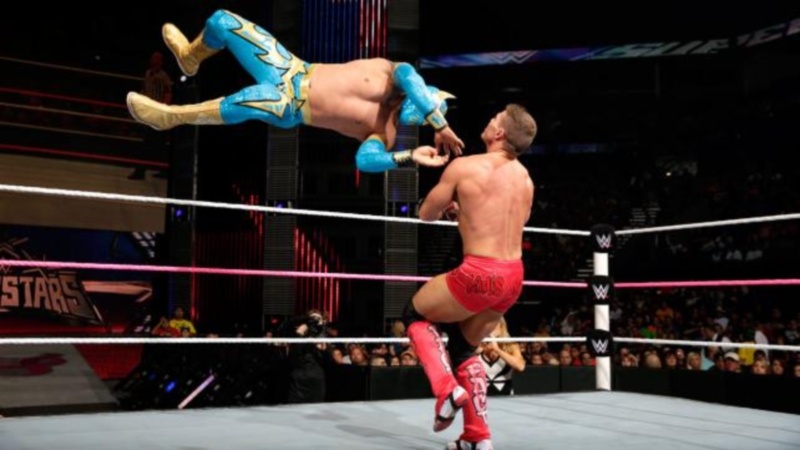Superstars: «Λάμψη» από Tyson Kidd (photos+videos)