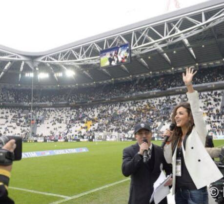 Λάουρα στο Onsports: «Η Γιουβέντους θα… ταλαιπωρήσει τον Ολυμπιακό!» (photos+videos)