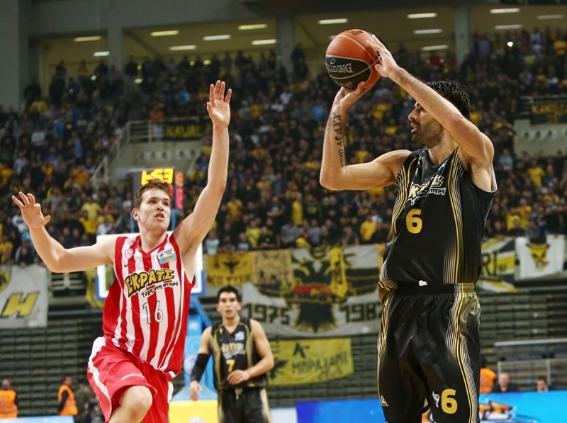 Basket League ΣΚΡΑΤΣ: ΑΕΚ - Ολυμπιακός 62-81 (photos)