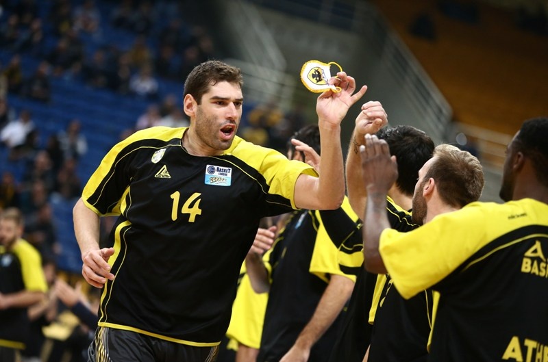 Basket League ΣΚΡΑΤΣ: ΑΕΚ - Ολυμπιακός 62-81 (photos)