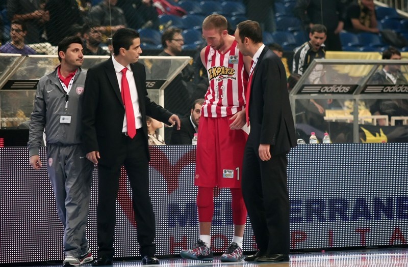 Ολυμπιακός: Ανησυχία για Λοτζέσκι (photos)