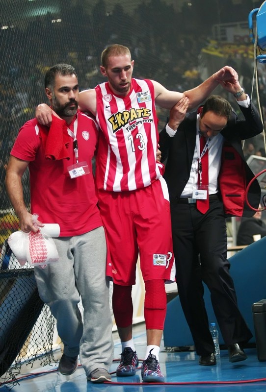 Ολυμπιακός: Ανησυχία για Λοτζέσκι (photos)