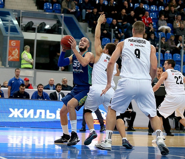 Αστάνα: Δεν έφτασε ο Καλάθης (photos+video)