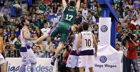 Ουνικάχα Μάλαγα: Πετάει... με Βασιλειάδη! (photos+video)