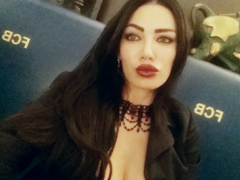 Νεϊμάρ: Στη Βαρκελώνη η Σοράγια (photos)