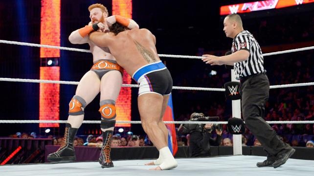 Raw: Επέστρεψε ο Vince McMahon (photos+videos)