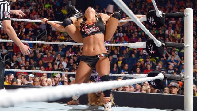 Raw: Επέστρεψε ο Vince McMahon (photos+videos)