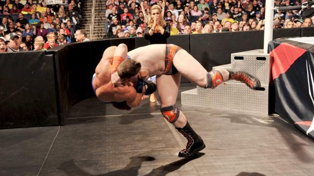 Raw: Επέστρεψε ο Vince McMahon (photos+videos)