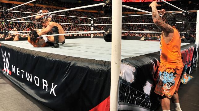 Raw: Επέστρεψε ο Vince McMahon (photos+videos)