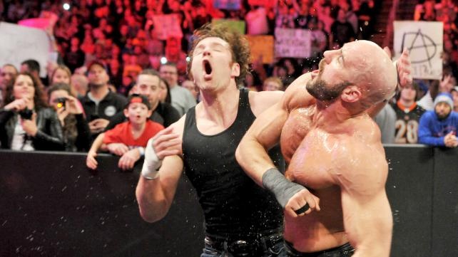 Raw: Επέστρεψε ο Vince McMahon (photos+videos)