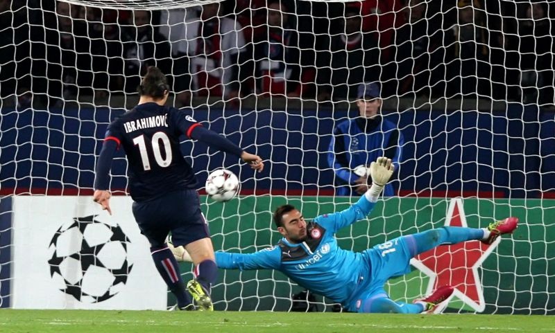 Ολυμπιακός: Ο φύλακας-άγγελος Ρομπέρτο (videos+photos)