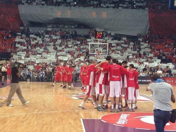 Ολυμπιακός: Κάτι μαγικό στο Βελιγράδι (video+photos)