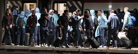 Πρέμιερ Λιγκ: Τυχαία συνάντηση Σίτι και Κρίσταλ Πάλας στο τρένο (photo)