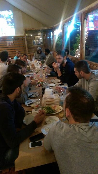 Πανελευσινιακός: Γούρικο το δείπνο (photos)