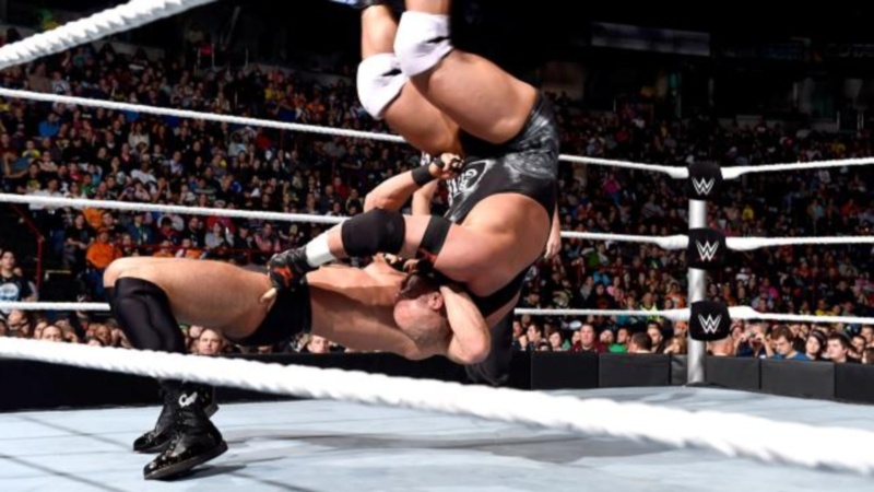 SmackDown: Κλουβιά και δικαίωση Ziggler (photos+videos)