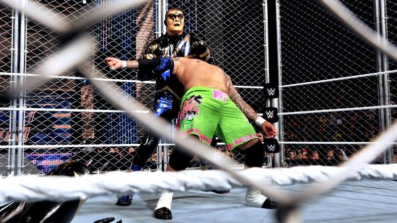 SmackDown: Κλουβιά και δικαίωση Ziggler (photos+videos)