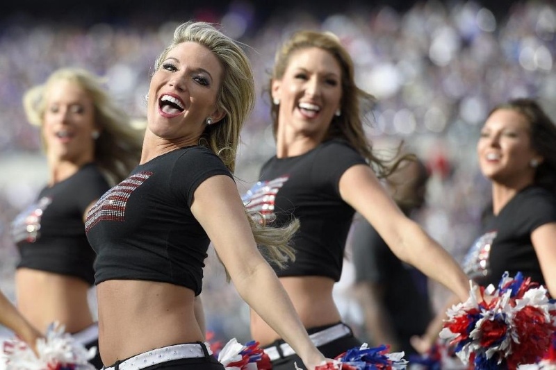 NFL: Οι Cheerleaders της δέκατης αγωνιστικής (photos)