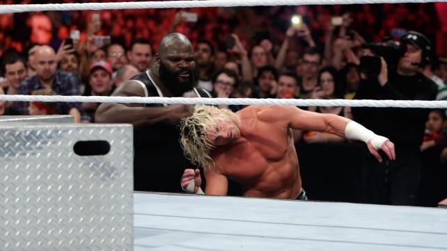 Raw: Εσωτερικά προβλήματα για Authority (photos+videos)