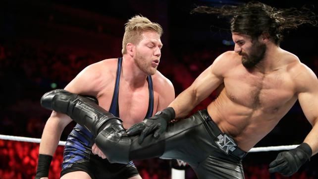 Raw: Εσωτερικά προβλήματα για Authority (photos+videos)