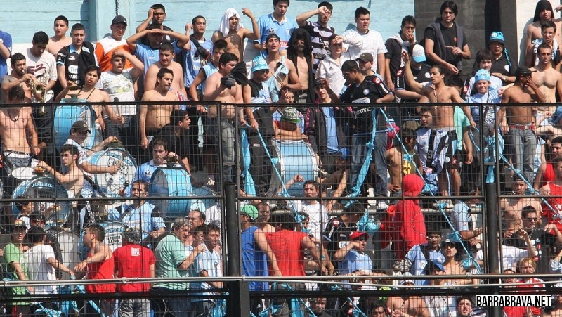 Barras Bravas: Η «μαφία» που σκοτώνει! (videos+photos)