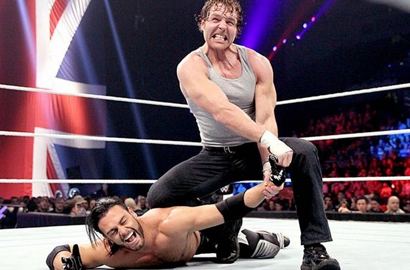 Main Event: Προειδοποίησε ο Dean Ambrose (photos+videos)