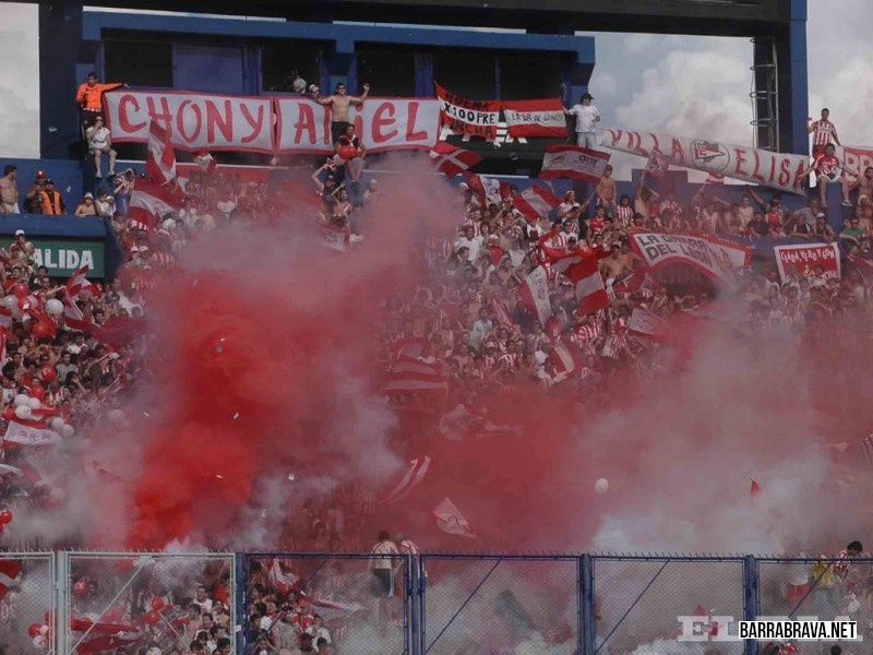 Barras Bravas: Η «μαφία» που σκοτώνει! (videos+photos)