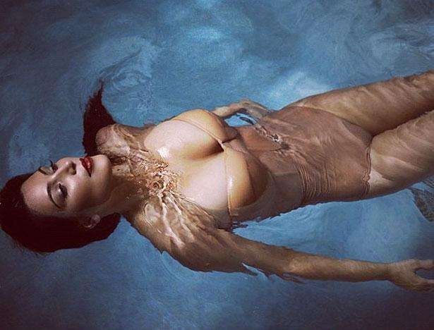Η Kim Kardashian και… τα σπορ! (videos+photos)