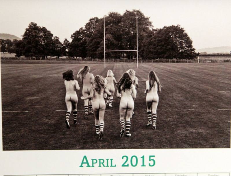 Ουαλία: Παίκτριες ομάδας ράγκμπι πόζαραν γυμνές! (photos)