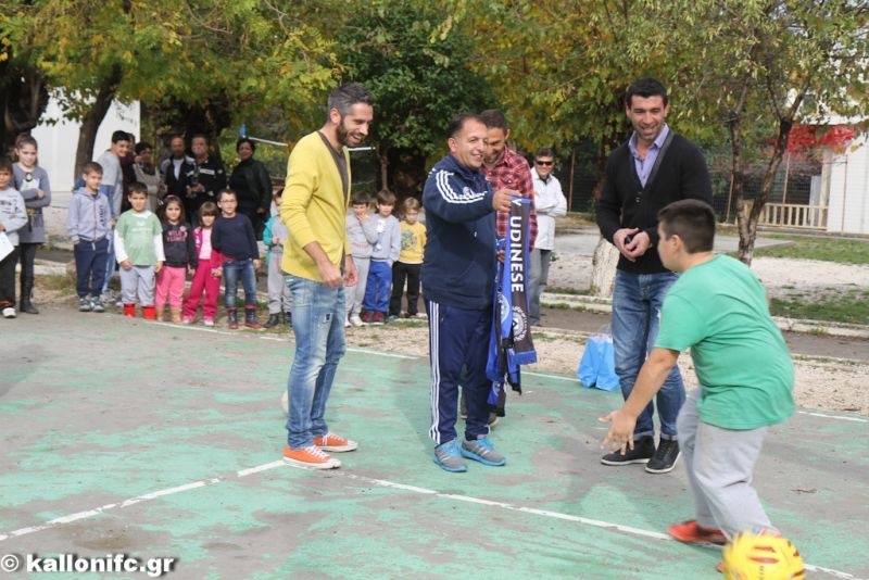 ΑΕΛ Καλλονής: Στα… θρανία οι παίκτες (photos)