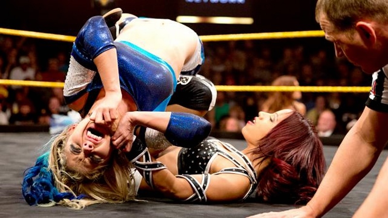 NXT: Φιλική κόντρα, νίκη Neville (photos+videos)