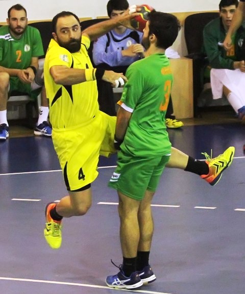 Μείωσε η ΑΕΚ, 24-22 τον Φοίβο (photos)