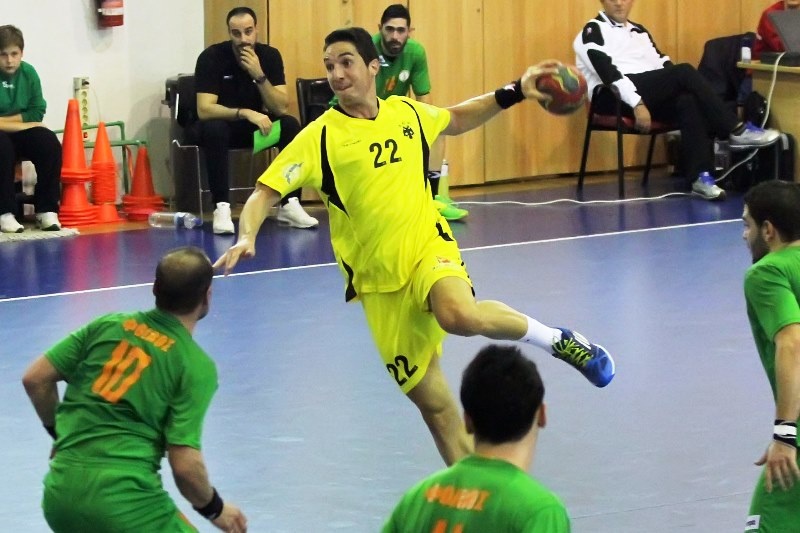 Μείωσε η ΑΕΚ, 24-22 τον Φοίβο (photos)