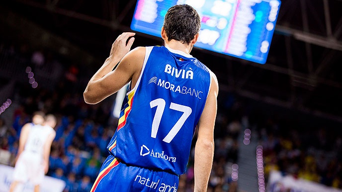 Ισπανία: Τρελό... τρίποντο από τον Ναβάρο του... Μπόγρη! (photos+videos)