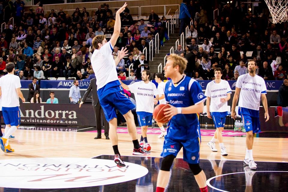 Ισπανία: Τρελό... τρίποντο από τον Ναβάρο του... Μπόγρη! (photos+videos)