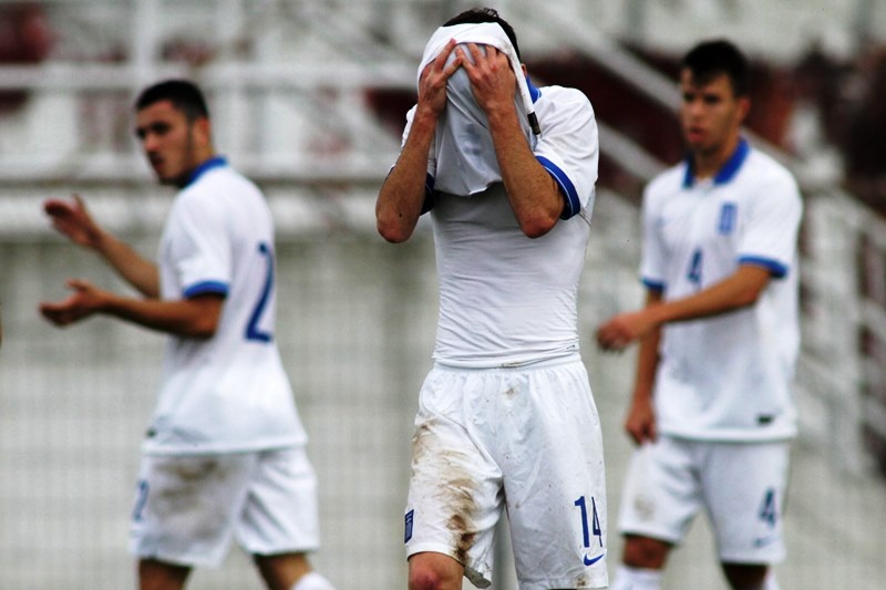 Ήττα για τη Νέων, 3-2 από Ισπανία (photos)